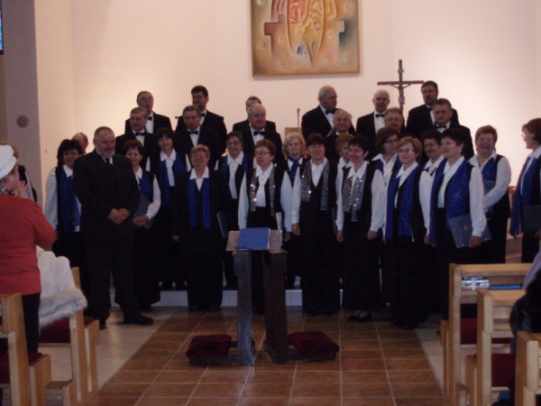 Novoročný koncert Miešaného speváckeho zboru
4. 1. 2009 
